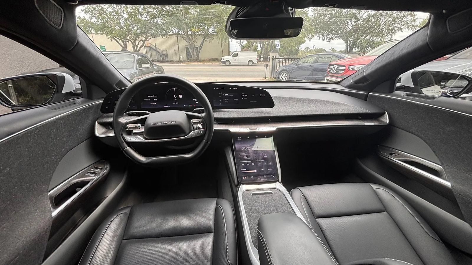 Used 2023 Lucid Air Pure AWD/4WD image 11
