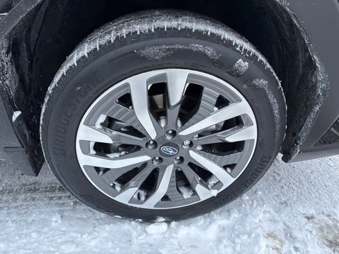 Used 2025 Subaru Forester Touring w/ Touring Package image 5