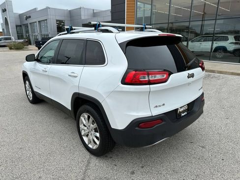 Used 2016 Jeep Cherokee Limited AWD/4WD image 9