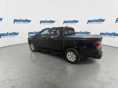 Used 2023 Nissan Frontier SV w/ Technology Package AWD/4WD image 8