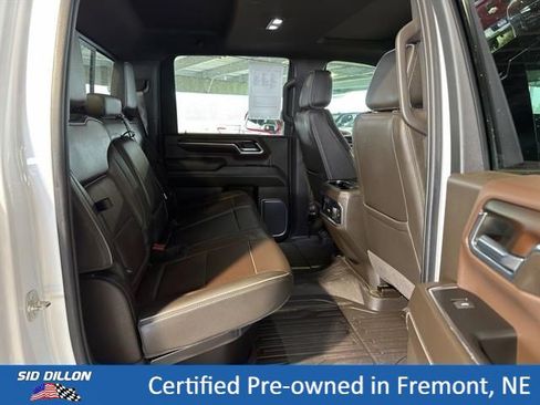 Used 2024 GMC Sierra 2500 Denali w/ Denali Reserve Package AWD/4WD image 18