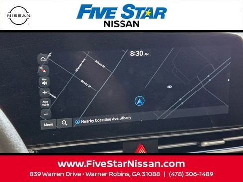 Used 2024 Hyundai Elantra SEL FWD image 22