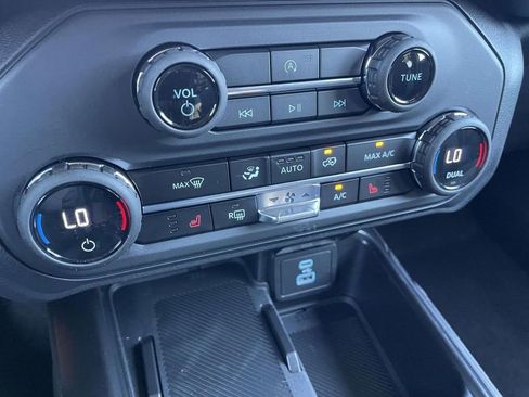 New 2025 Ford Bronco Big Bend image 9