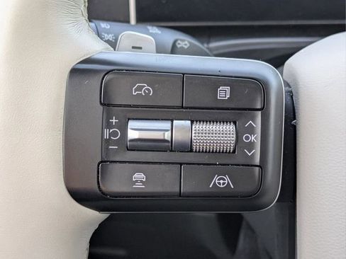 Used 2024 Hyundai Santa Fe SEL FWD image 26