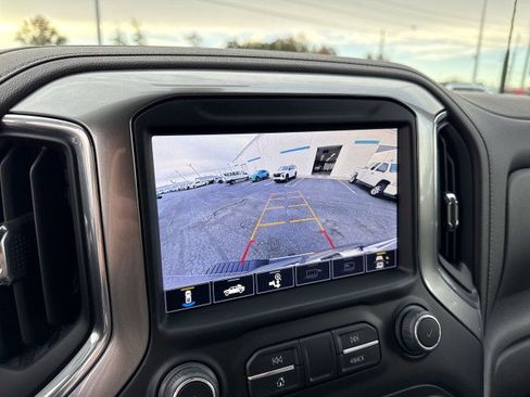 Certified 2023 Chevrolet Silverado 3500 LTZ w/ LTZ Convenience Package image 21