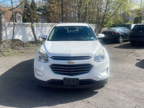 Used 2017 Chevrolet Equinox LT w/ Convenience Package image 11