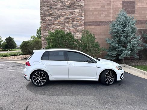 Used 2019 Volkswagen Golf R 4-Door AWD/4WD image 6