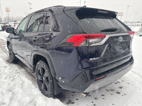 Used 2021 Toyota RAV4 XSE image 9