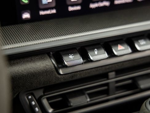 Certified 2022 Porsche 911 GT3 RWD image 39