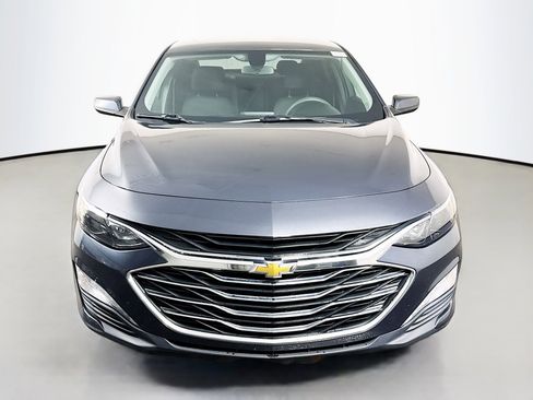 Used 2019 Chevrolet Malibu Hybrid image 2