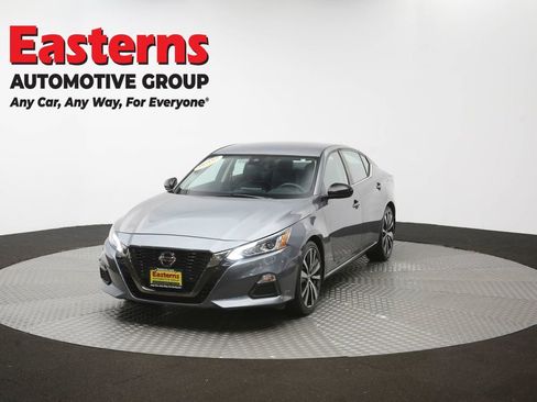 Used 2020 Nissan Altima 2.5 SR FWD image 54