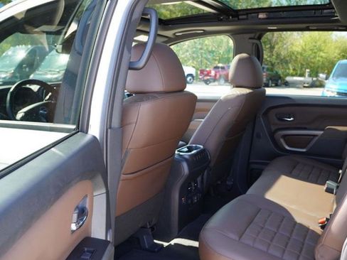 Used 2024 Nissan Titan Platinum Reserve w/ Moonroof Package image 5