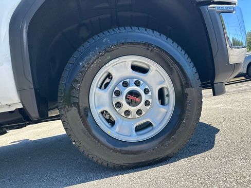New 2026 GMC Sierra 2500 Pro AWD/4WD image 13