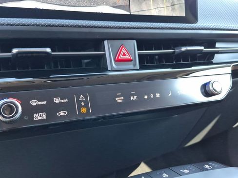 New 2025 Kia EV6 Wind image 25