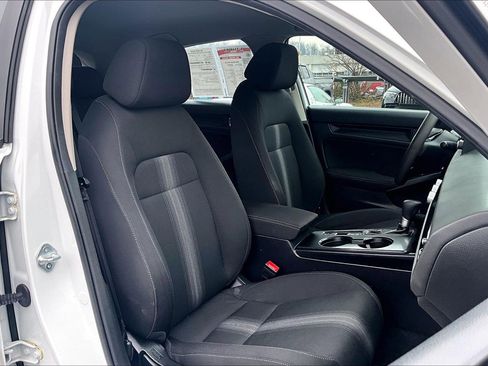 Used 2024 Honda Civic LX image 7