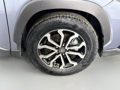 Used 2023 Toyota Corolla Cross AWD Hybrid image 32