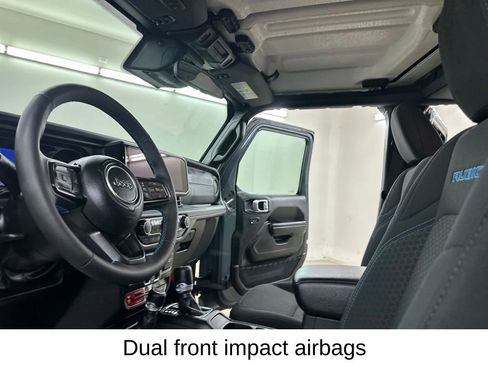 Used 2025 Jeep Wrangler Unlimited Rubicon 4xe w/ Safety Group AWD/4WD image 30