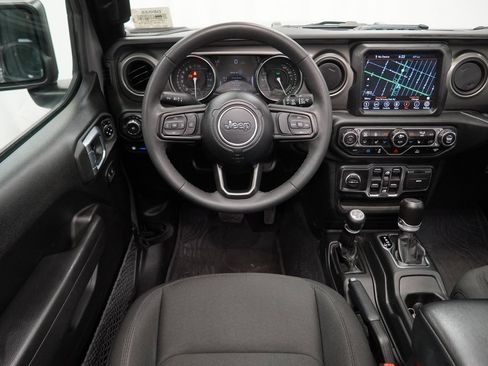 Certified 2023 Jeep Wrangler Willys 4xe w/ Sun & Screen Package image 27