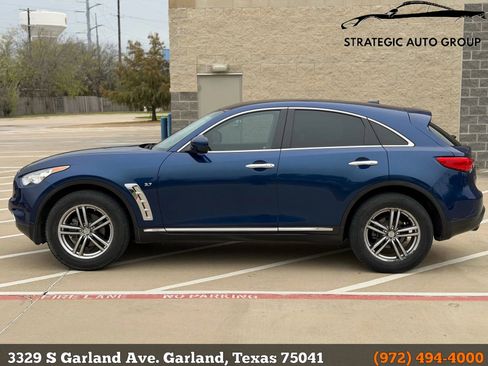 Used 2017 INFINITI QX70 3.7 image 8