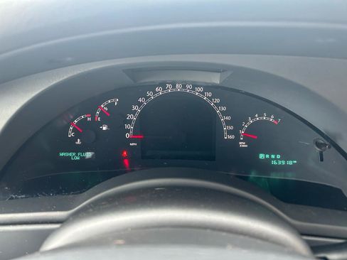 Used 2007 Chrysler Pacifica Limited image 25