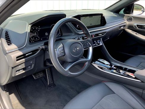 Used 2022 Hyundai Sonata SEL Plus image 12