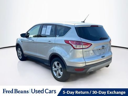 Used 2016 Ford Escape SE w/ SE Cold Weather Package AWD/4WD image 7