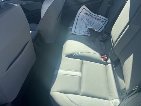 Used 2025 Toyota Camry XSE image 9