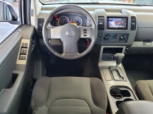 Used 2008 Nissan Pathfinder S RWD image 7