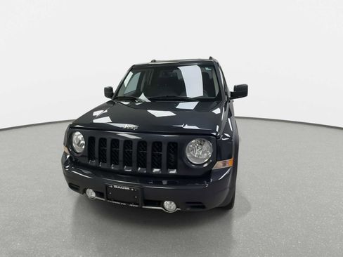 Used 2016 Jeep Patriot High Altitude FWD image 8