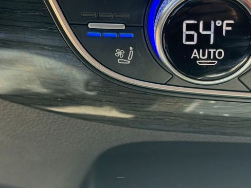 Used 2017 Audi Q7 3.0T Prestige AWD/4WD image 15