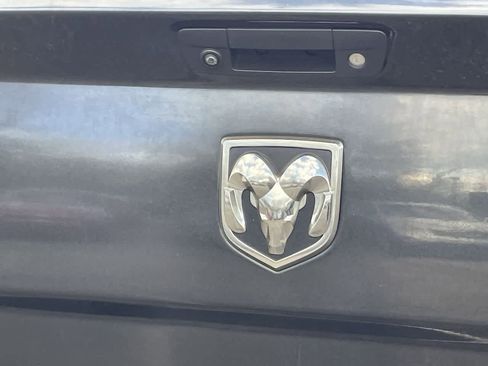Used 2018 RAM 1500 Big Horn AWD/4WD image 37