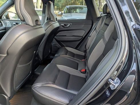 Used 2021 Volvo XC60 T8 R-Design w/ Advanced Package image 2