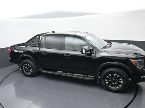 Used 2024 Nissan Titan PRO-4X w/ Pro-4x Convenience Package AWD/4WD image 29