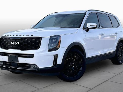 Used 2022 Kia Telluride SX w/ SX Prestige Package AWD/4WD image 3