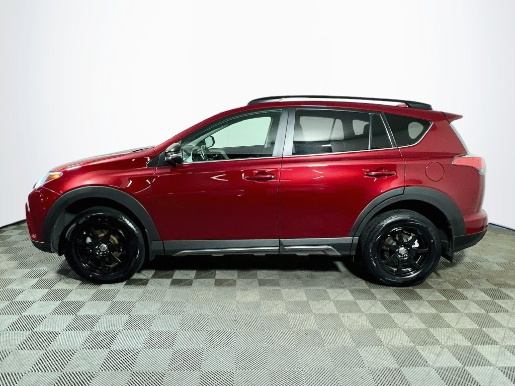 Used 2018 Toyota RAV4 Adventure AWD/4WD image 4
