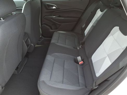 New 2026 Chevrolet Trax LS w/ LS Convenience Package FWD image 9