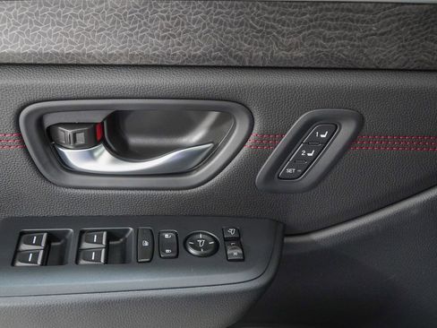 New 2026 Honda Pilot Black Edition image 22