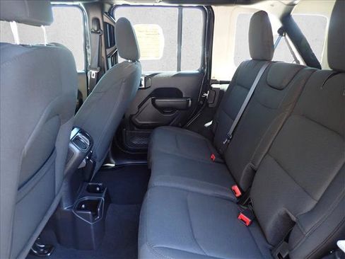 Used 2023 Jeep Wrangler Unlimited Sport AWD/4WD image 9