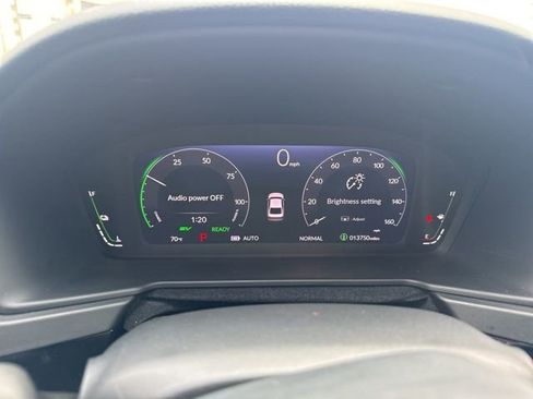 Used 2025 Honda Accord Touring image 4