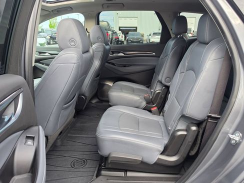 Used 2020 Buick Enclave Essence w/ LPO, Floor Liner Package FWD image 32