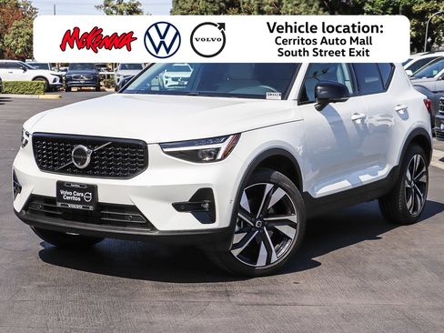 New 2026 Volvo XC40 B5 Ultra w/ Climate Package AWD/4WD image 1