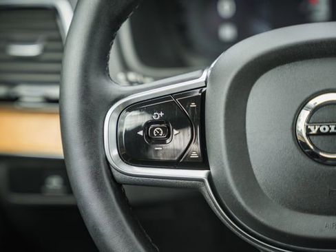 Used 2023 Volvo XC90 B6 Plus w/ Protection Package AWD/4WD image 28