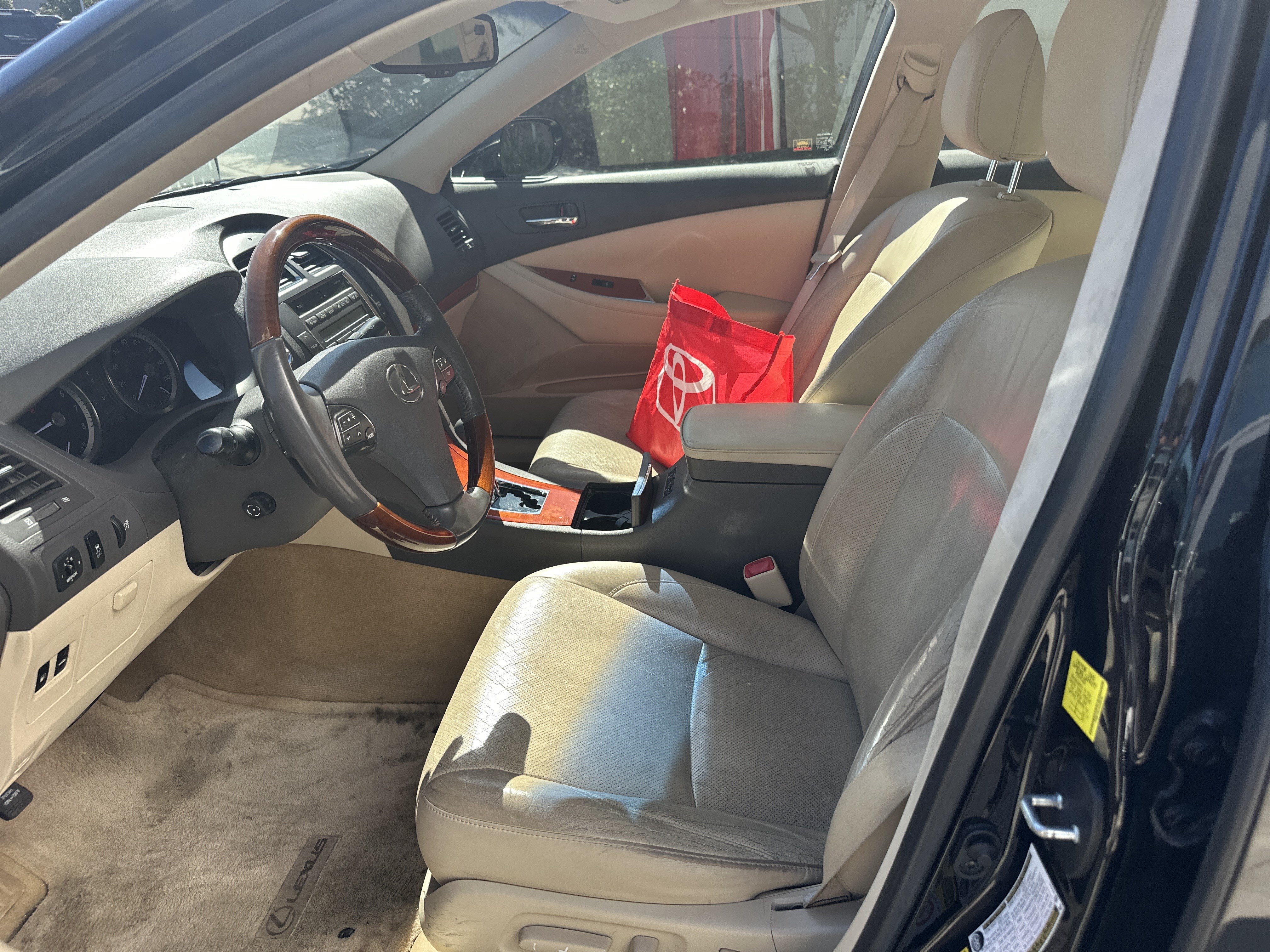 Used 2010 Lexus ES 350 FWD image 15