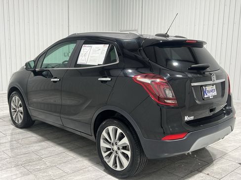 Used 2019 Buick Encore Preferred image 3