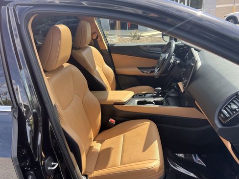 Used 2025 Lexus NX 350 AWD w/ Accessory Package (2T) image 34
