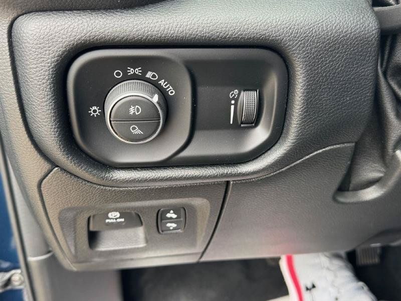 Used 2021 RAM 1500 Big Horn AWD/4WD image 29