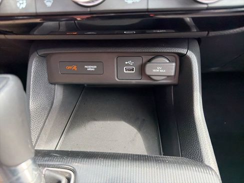 Certified 2023 Honda Civic EX-L image 33