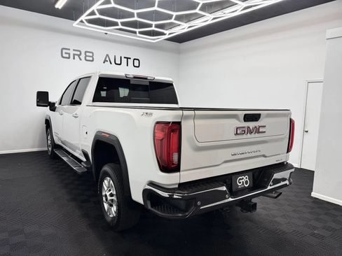 Used 2020 GMC Sierra 2500 SLT w/ SLT Premium Plus Package AWD/4WD image 5