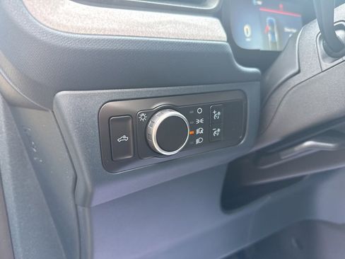 New 2025 Ford Maverick XLT w/ XLT Luxury Package image 18