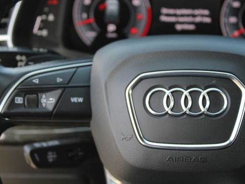 Used 2022 Audi Q7 3.0T Premium Plus AWD/4WD image 22